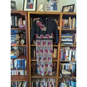 Metisu black pencil dress mandarin collar floral embroidery and applique nwt S